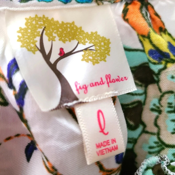- Fig & Flower • Peasant Top Blouse • Floral Print • Botanical • Large - Picture 6 of 6